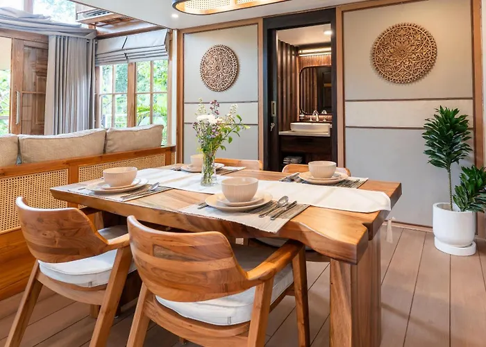 Desa La Casa Modular Villa