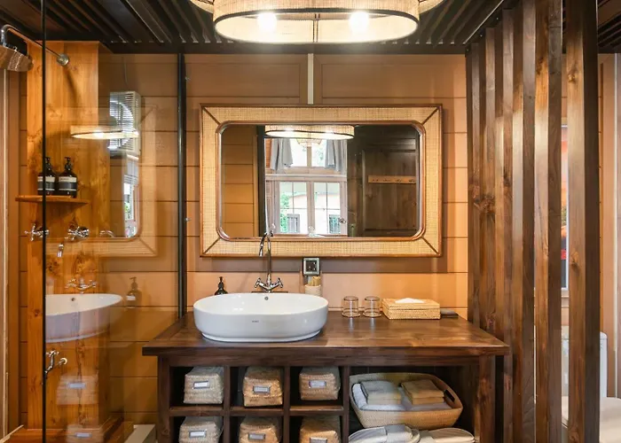 Desa La Casa Modular Villa